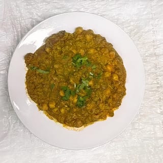 Saag Choley
