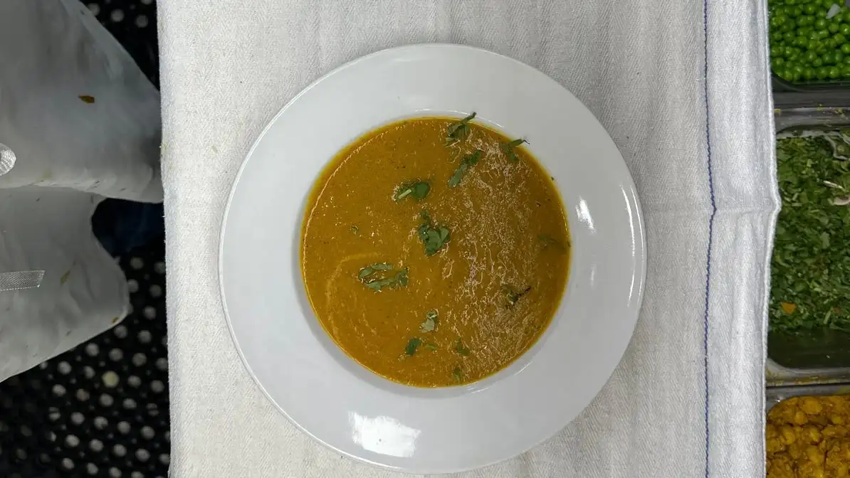 Curry Sauce.
