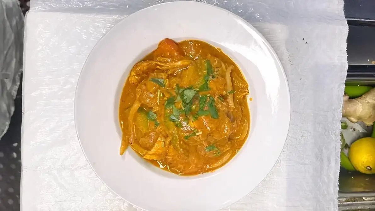 Chicken Jalfrezi.
