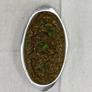Saag Mushroom