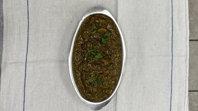 Saag Mushroom.